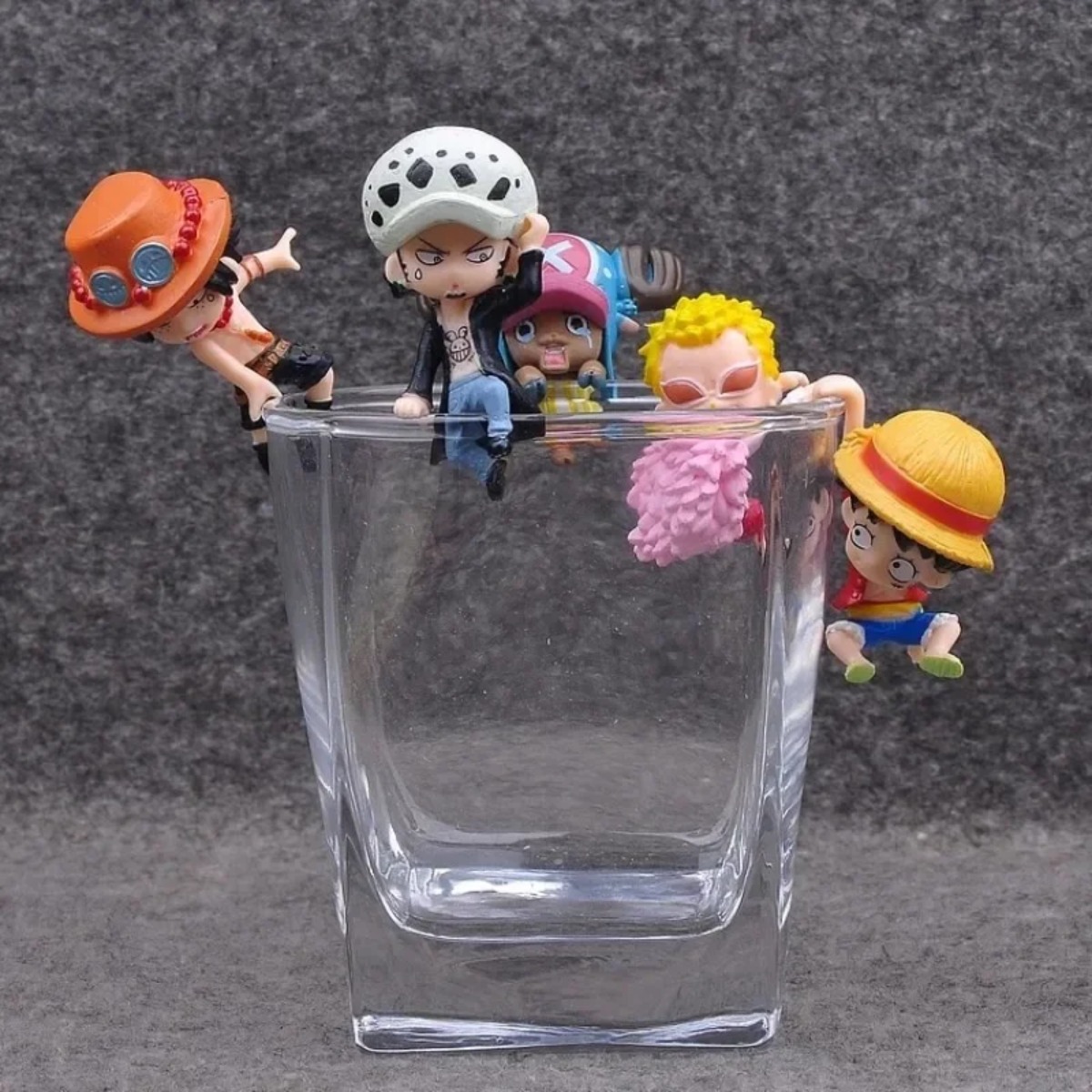 Capsule Toy Gashapon - Figura Coleccionable de Anime Japonés One